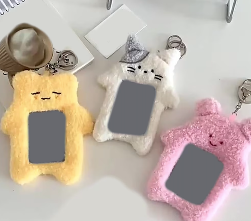 PHOTOCARD HOLDER PELUCHE